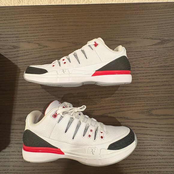 DEADSTOCK - Fire Red Nike Zoom Vapor AJ3 Men's Size: 10 (U.S. Open) - Picture 10 of 15